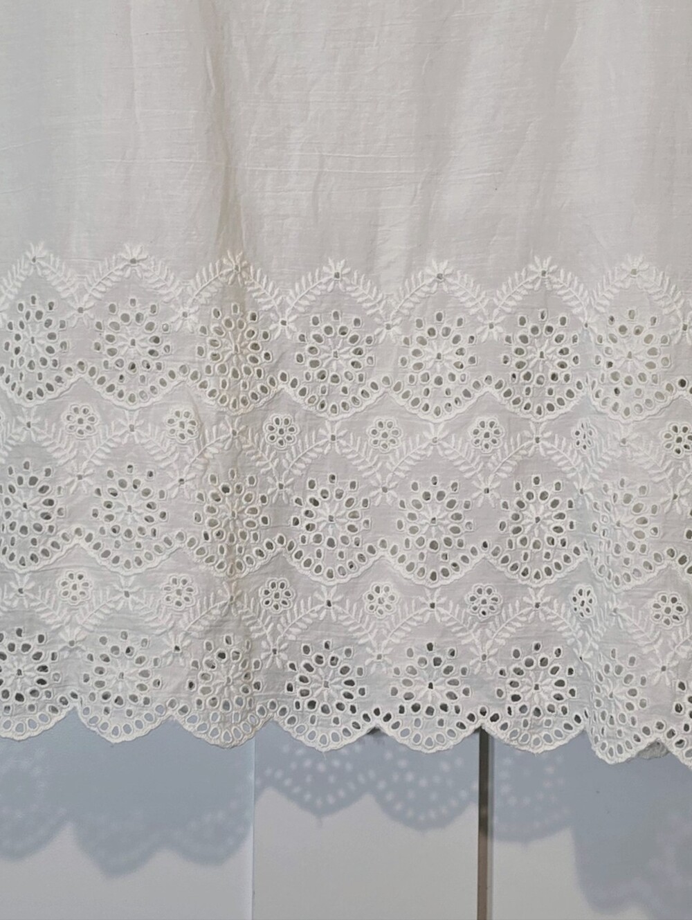 Sundance Art Of Eyelet Lace Cotton Button Down Blouse Scalloped Hem White Large - Picture 13 of 13